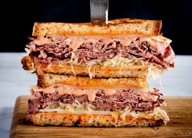 Corned Beef/Pastrami Sandwich.
